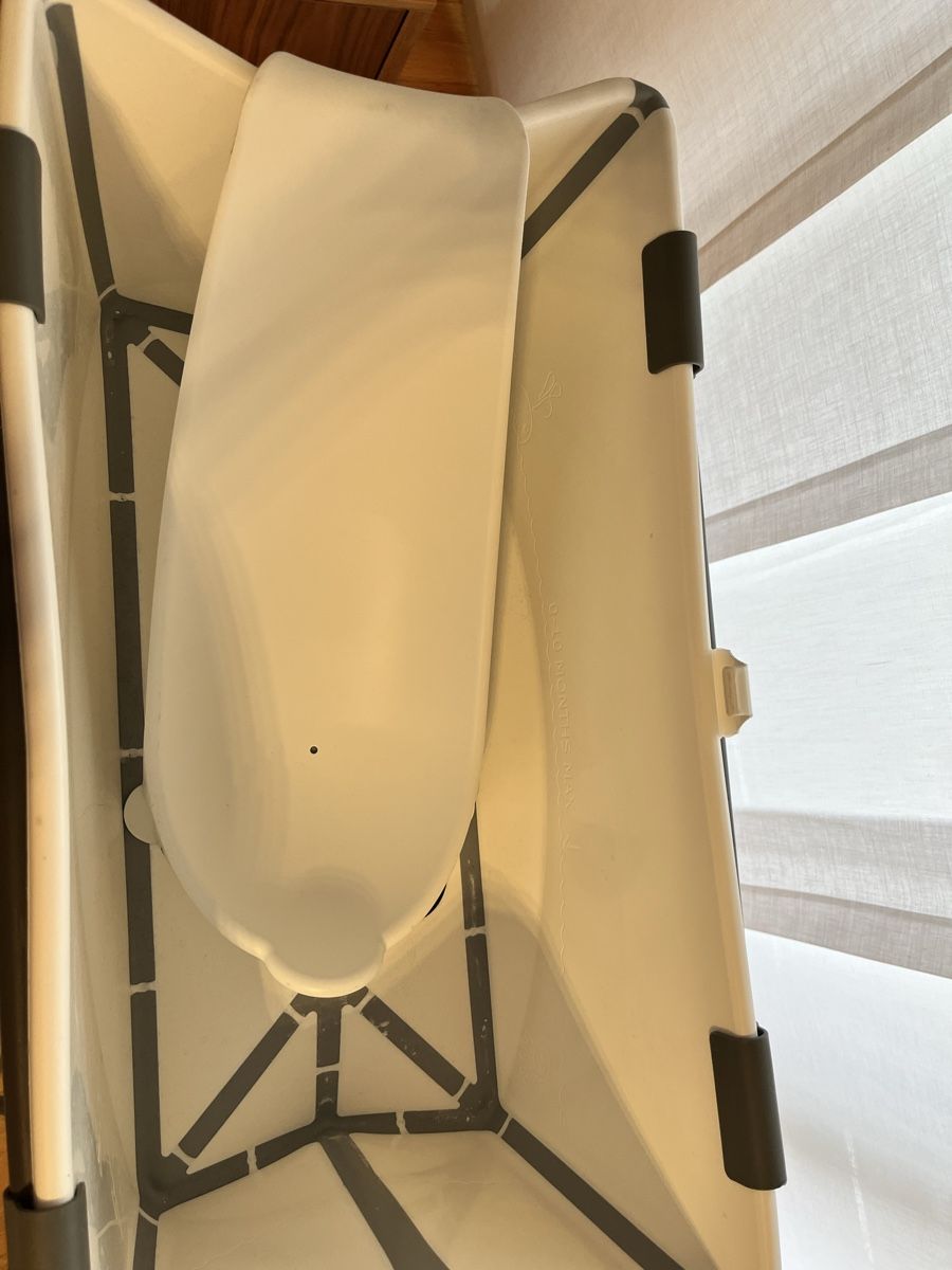 Stokke Vasche da bagno: Vaschetta bagnetto bebè Stokke con supporto – Usato da Sorengo venduto da R.B.8276 2