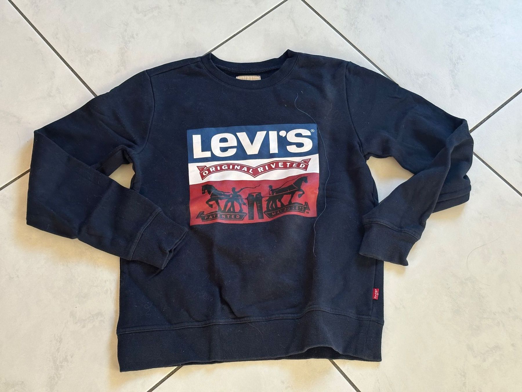 Levi's Maglioni & Felpe: LEVIS sweat 14ans – Nuovo (secondo la descrizione) da domdidier venduto da picolo99