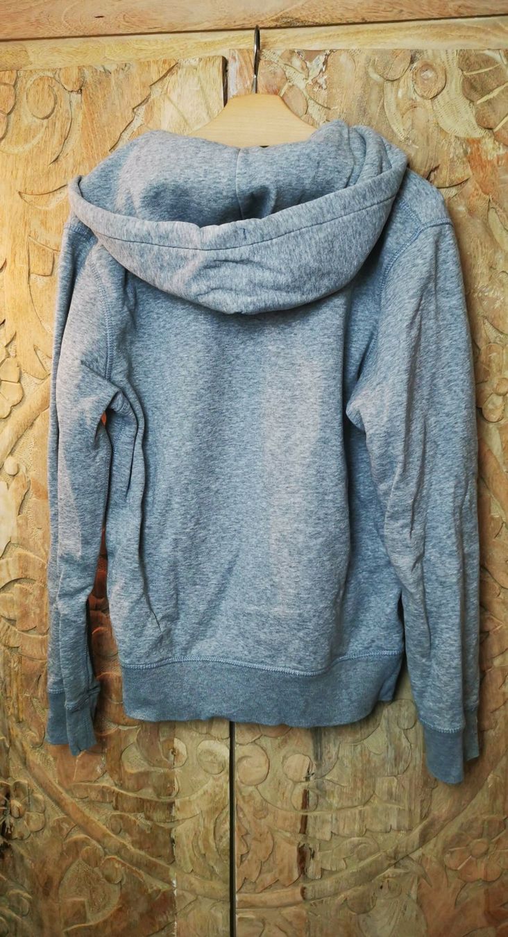 H&M Giacche: H&M Basic Hoodie, L.O.G.G. Chill-Jacke, Grau - S – Usato da Wettingen venduto da JasminL92-2 1