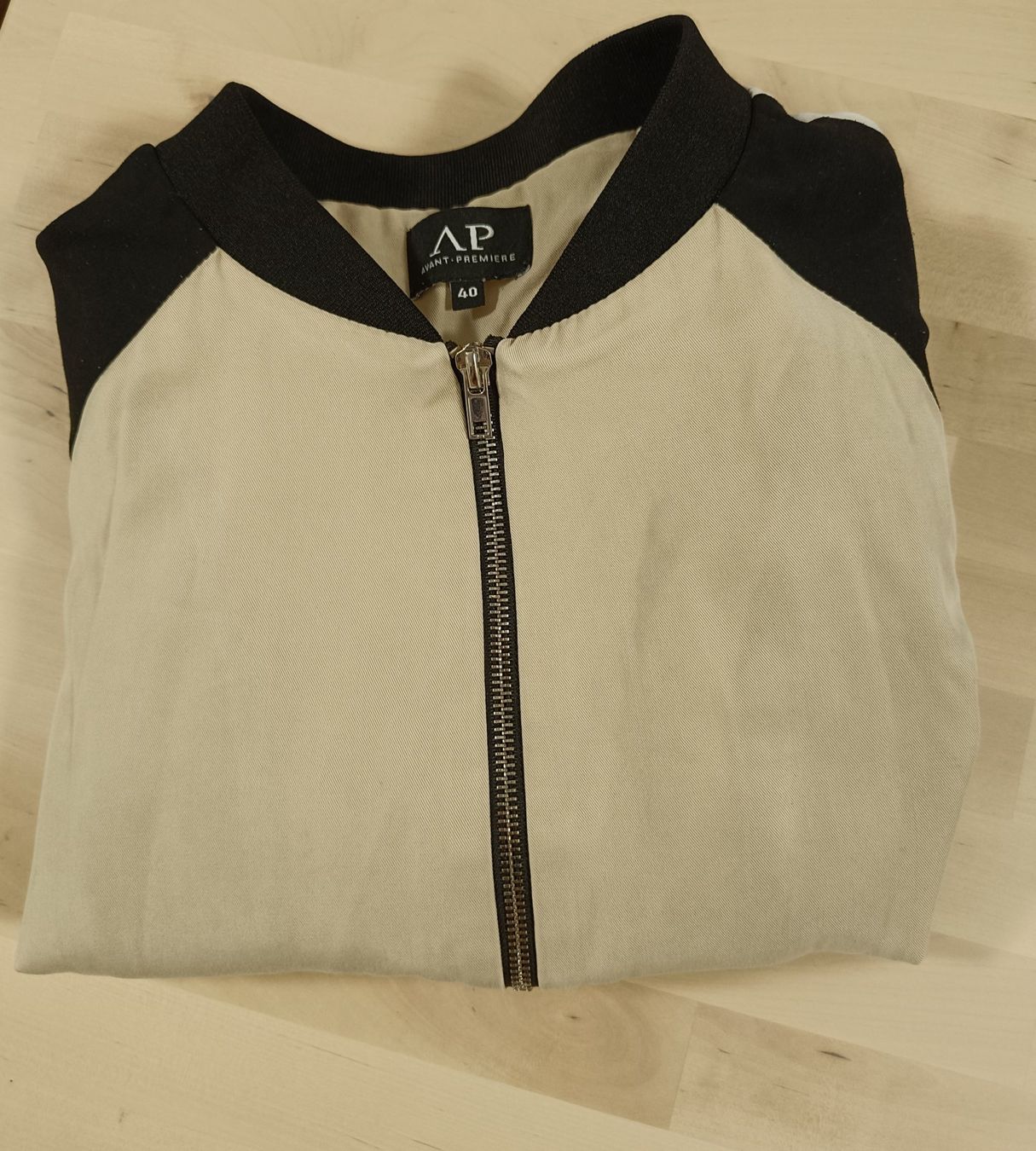 Avant Premiere Giacche: Bomberjacke Avant Premiere Gr. 40 – Usato da Zürich venduto da Atelier.Second 3