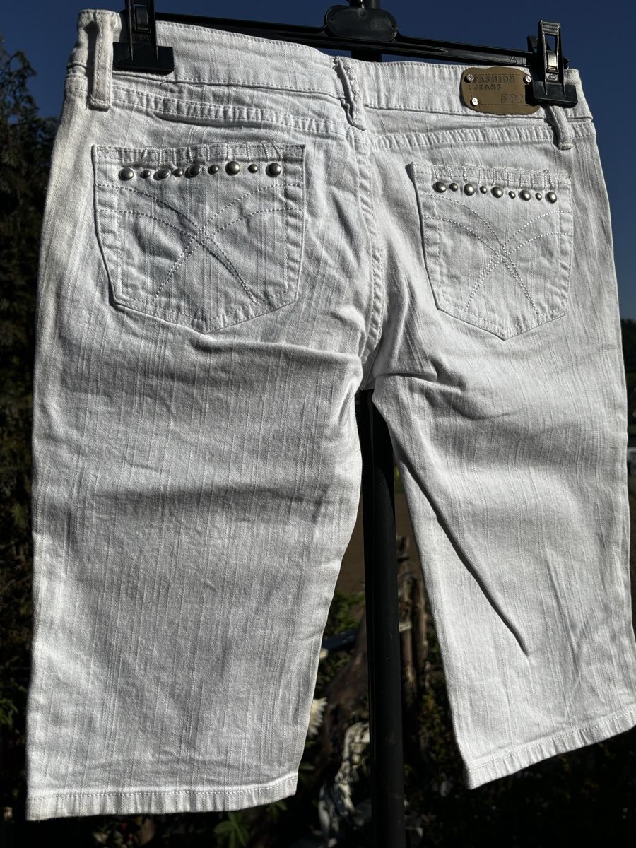 Pantaloni: Weiss Hose 3/4 – Usato da Walterswil SO venduto da Sunshineyupi 1