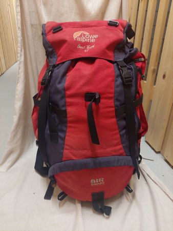 Lowe Alpine Trekking- und Reiserucksack 45L, robust & bequem