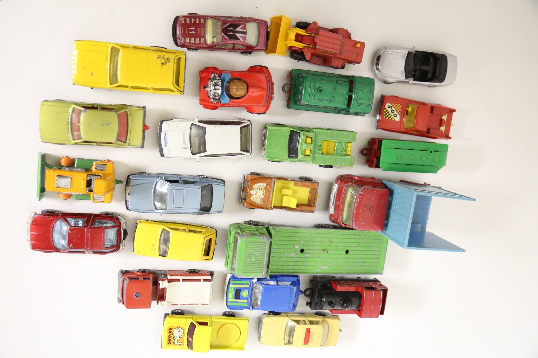 Matchbox Giocattoli: Lot alte Autos – Usato da Reinach BL venduto da Han-Numismatik 4