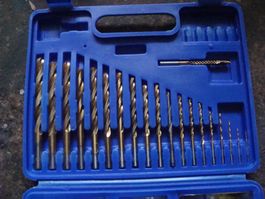 Bohrer Set und Dübel Sortiment, Komplett für Heimwerker