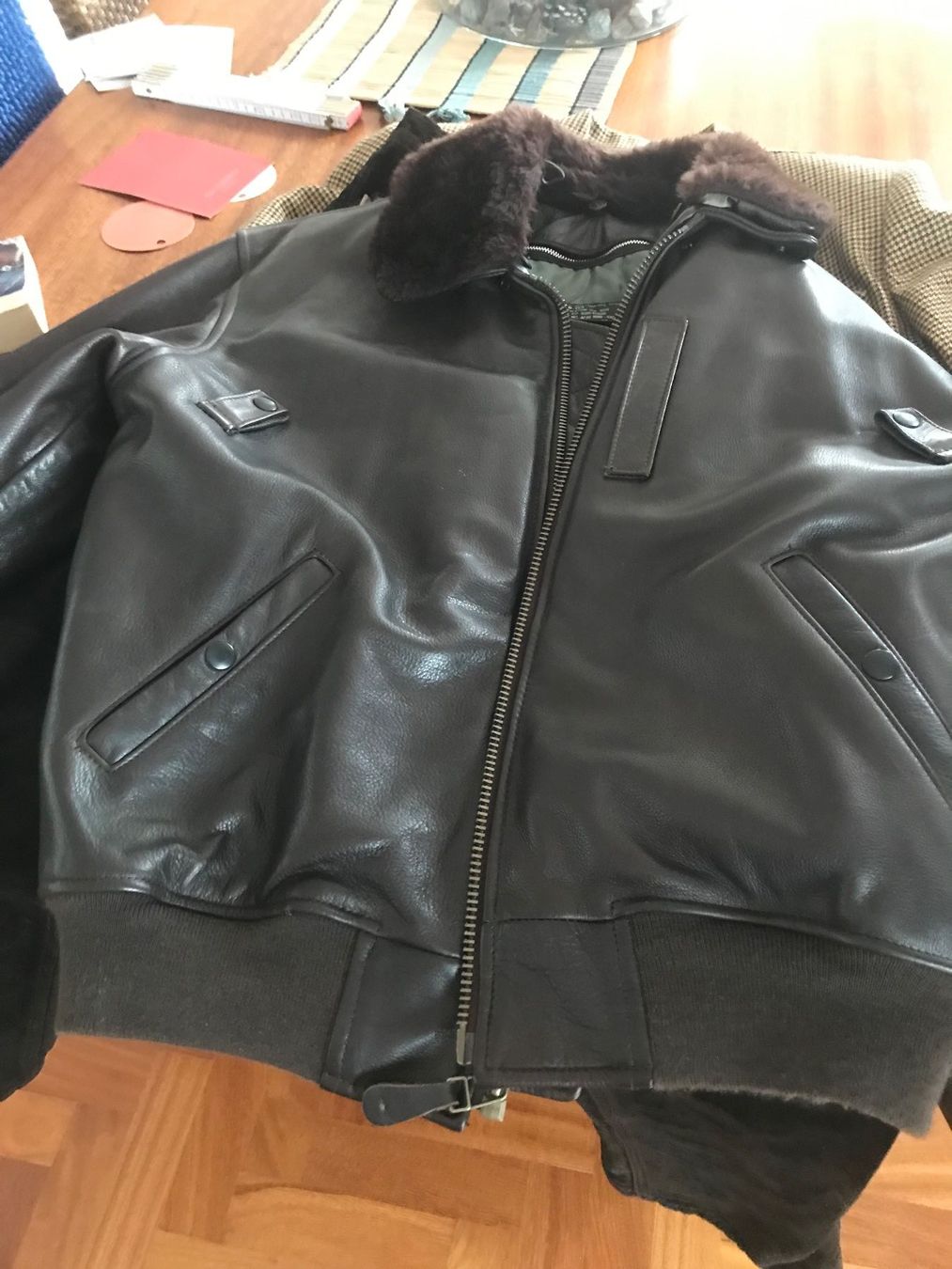 Avirex Jacken: Veste cuir Avirex – Neu (gemäss Beschreibung) aus Neuchâtel von nie_m68m 2