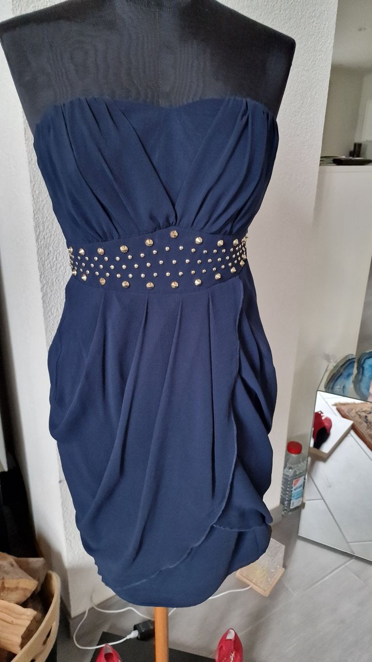 Vila Vestiti: Kleid / Cocktailkleid von VILA – Usato da Wil  AG venduto da Kfloh 1