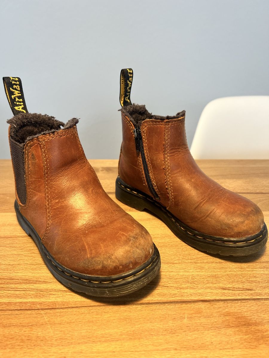Dr. Martens Schuhe für Jungen: Dr. Martens Boots, Grösse 27 – Gebraucht aus Ipsach von Ma_Nu24