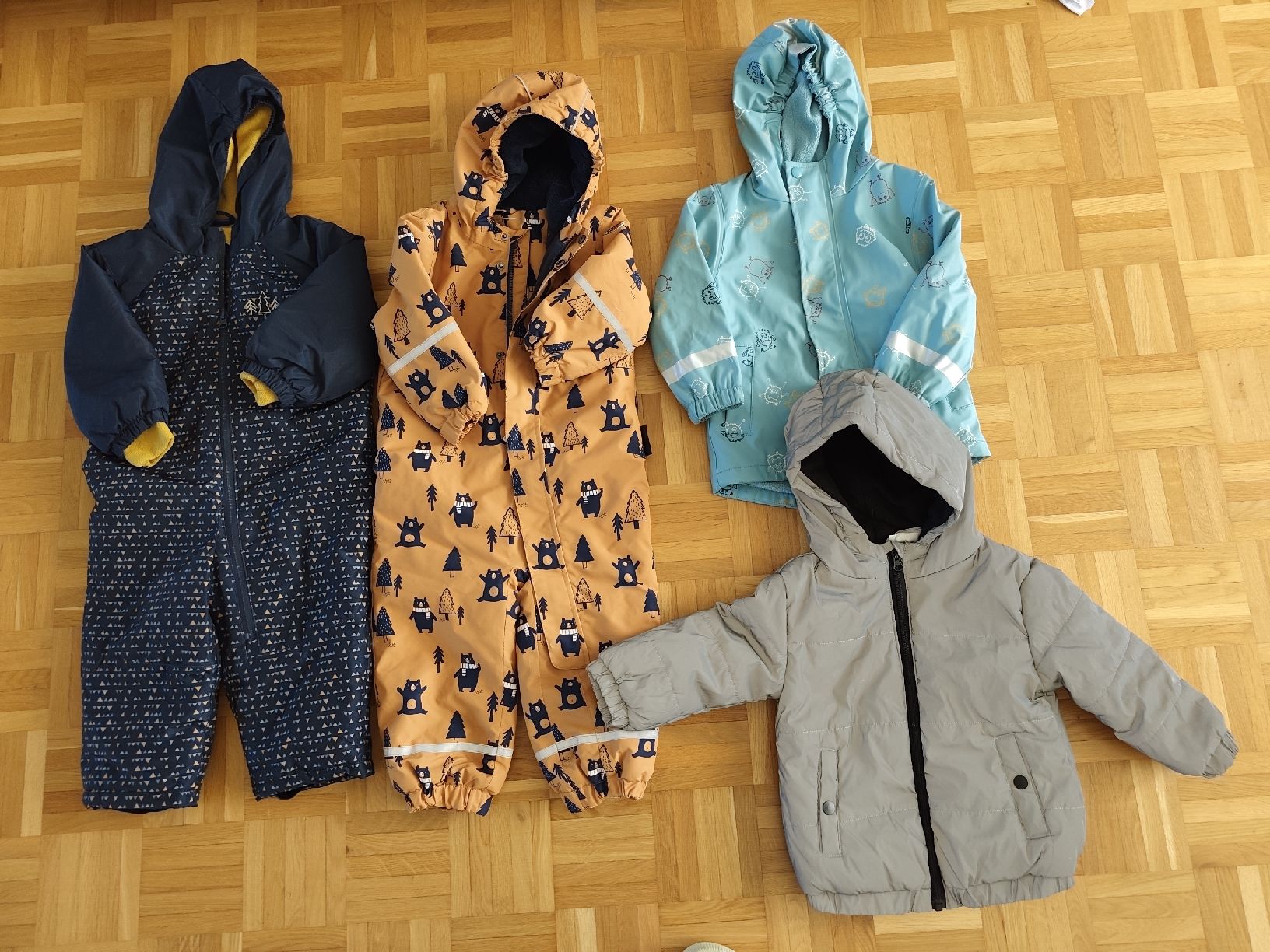 Lotti & Set di vestiti: schönes kleiderpaket gr. 86 92 – Usato da Muttenz venduto da Hermesvonthan 2
