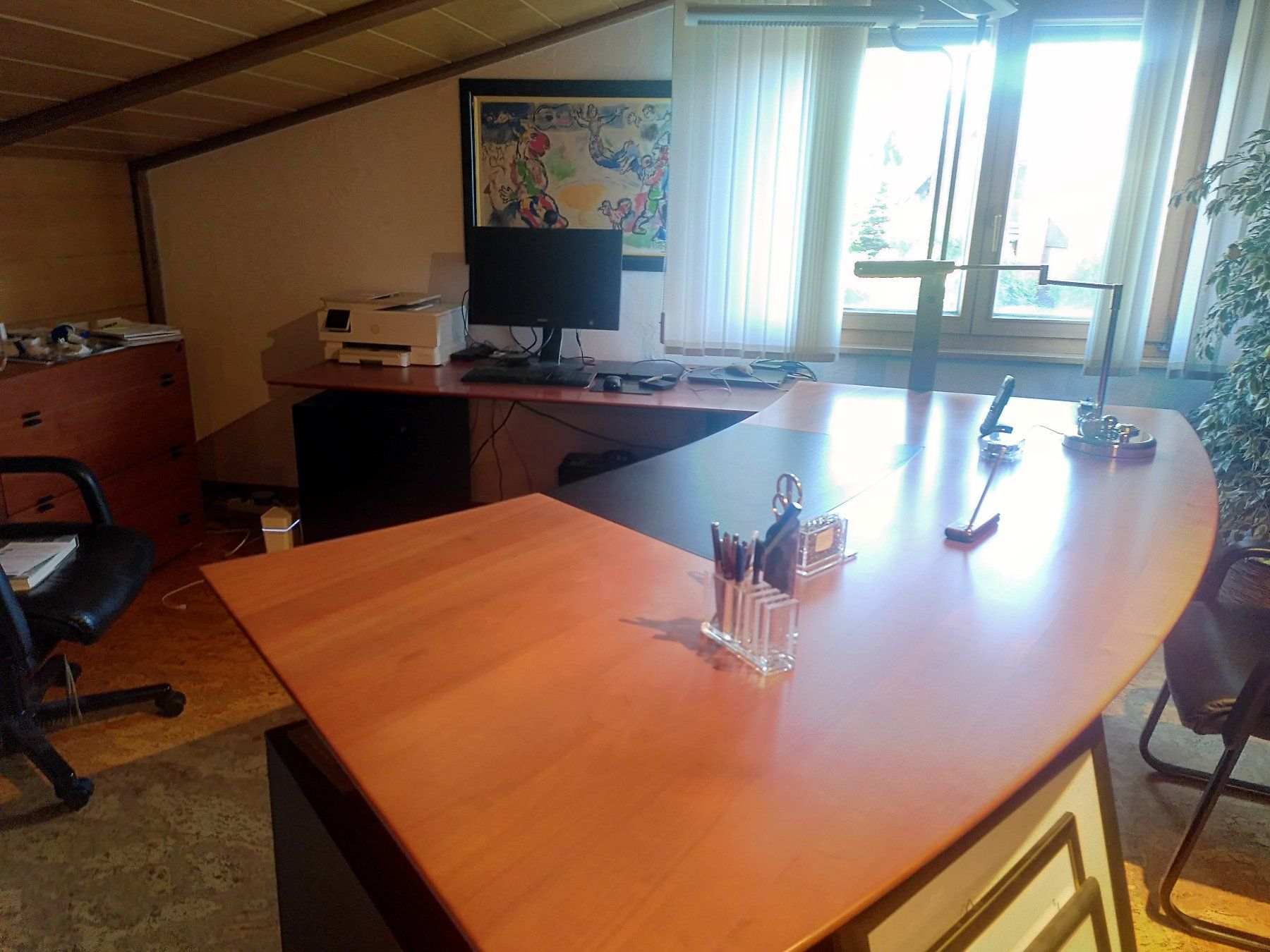 Bureaux: Komplettes Büro-Setup – D'occasion à Bergdietikon par fab_mg68