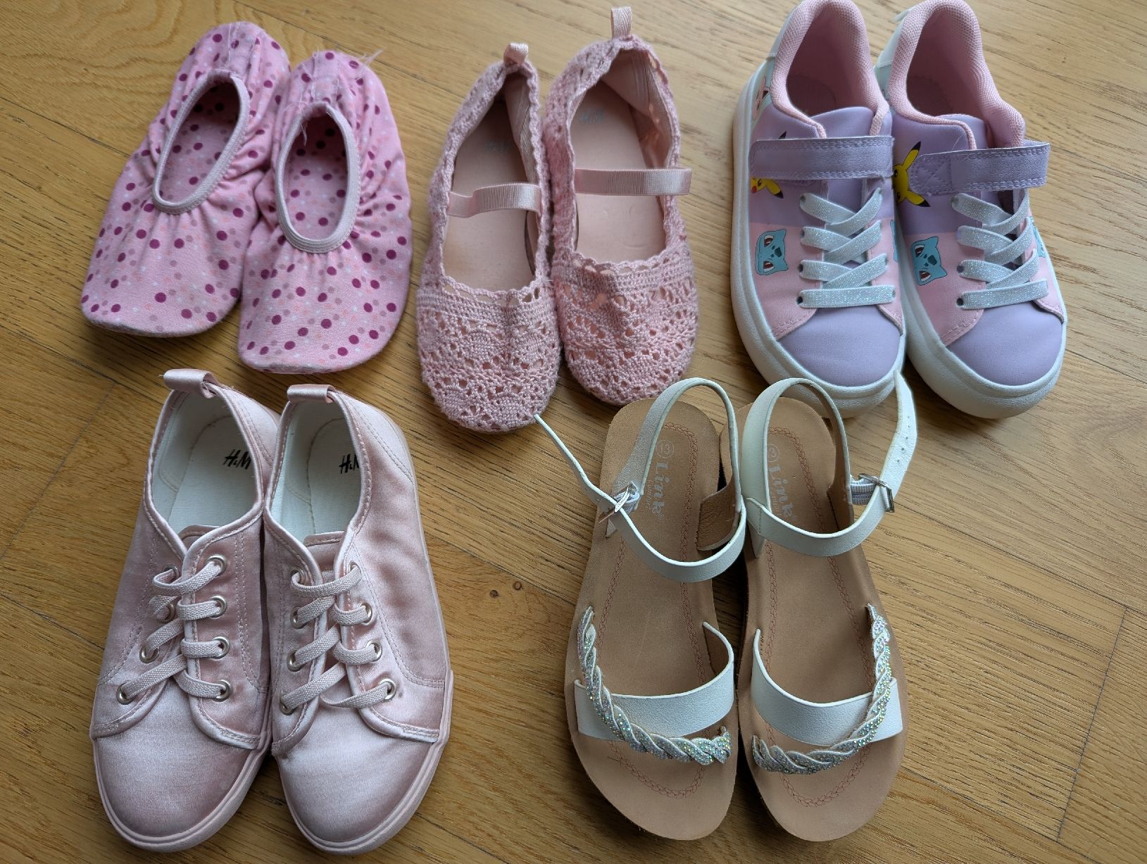 Chaussures filles: Schuhe Paket Grösse 29 - 30 – D'occasion à Wallisellen par Taurusit