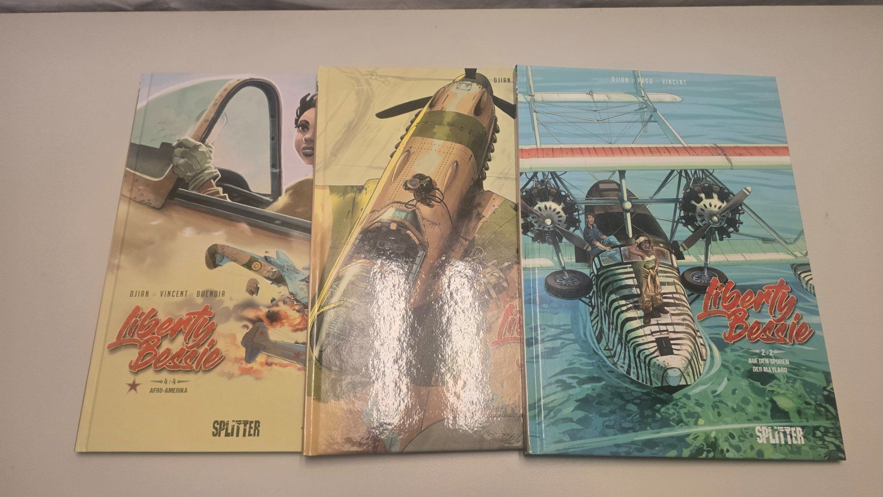Comics: Comics Liberty Bessie Bd. 2, 3 & 4 – Gebraucht aus Zürich von Bobesfee
