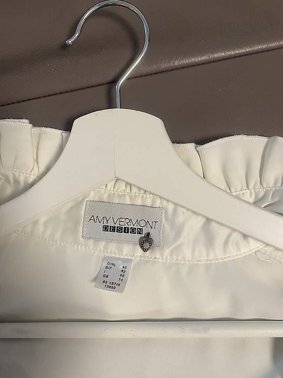 Camicette: Amy Vermont Design Rüschenbluse  – Usato da Rorschach venduto da Lauraq12 4