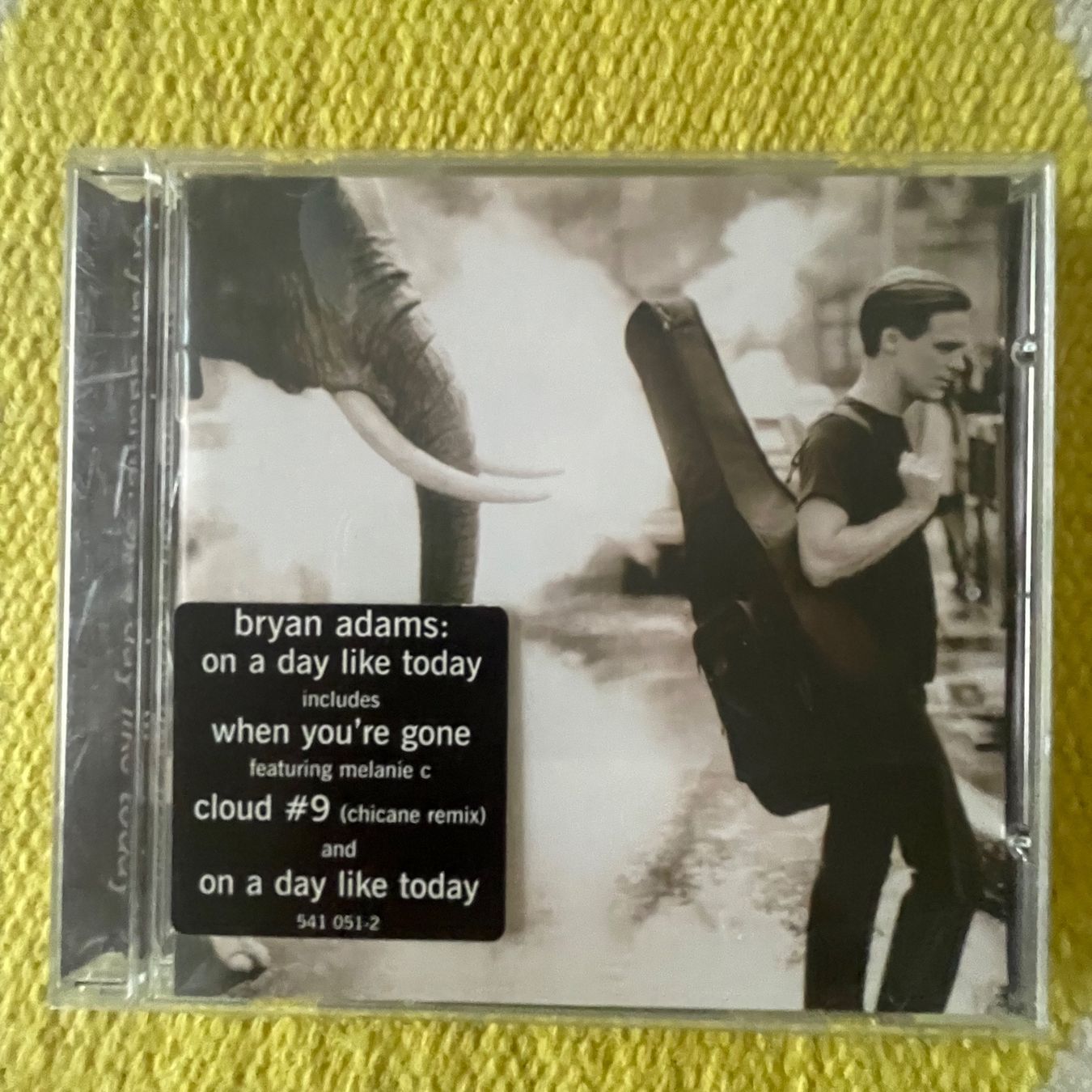 CD: BRYAN ADAMS-ON A DAY LIKE TODAY – Usato da Rorschacherberg venduto da CD-Roli