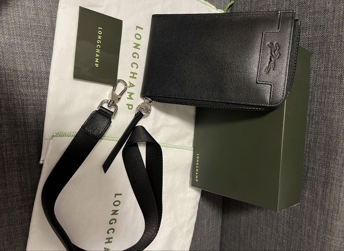 Longchamp Portafogli: Longchamp Etui neu – Nuovo (secondo la descrizione) da Allschwil venduto da Figidindia