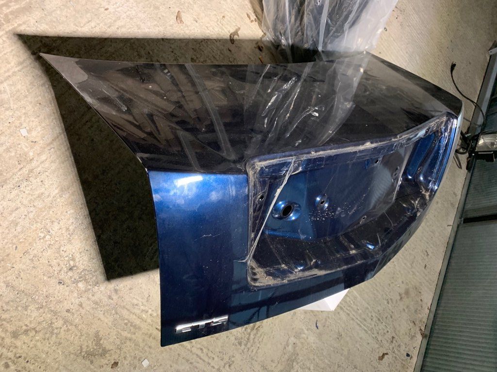 Cadillac Alle Autoersatzteile: Kofferraumdeckel Cadillac CTS 03-07 – Gebraucht aus Stetten AG von klappag 2