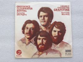 Vinyl Single  CCR  (CREEDENCE CLEARWATER REVIVAL)