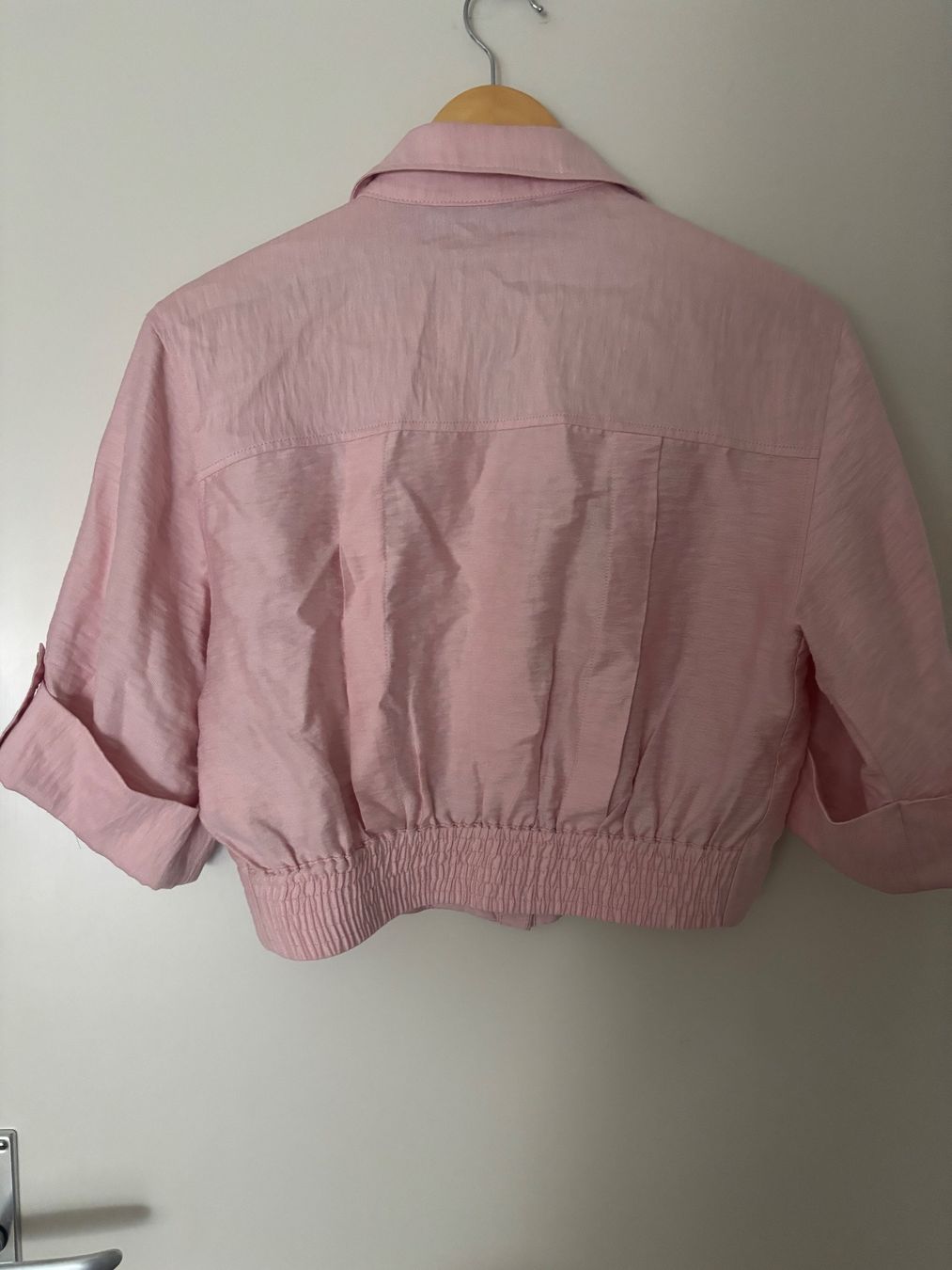 Zara Blusen: Kurze rosa Bluse von Zara Viskose Leinen Polyester – Gebraucht aus Sissach von shantee 1