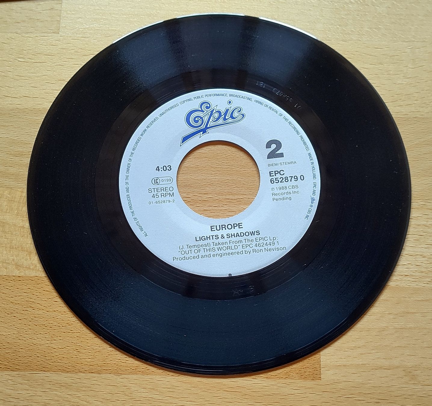 Schallplatten: Europe - Superstitious / Lights & Shadows - Vinyl Single – Gebraucht aus Bonaduz von Gluehwuermchen44 2