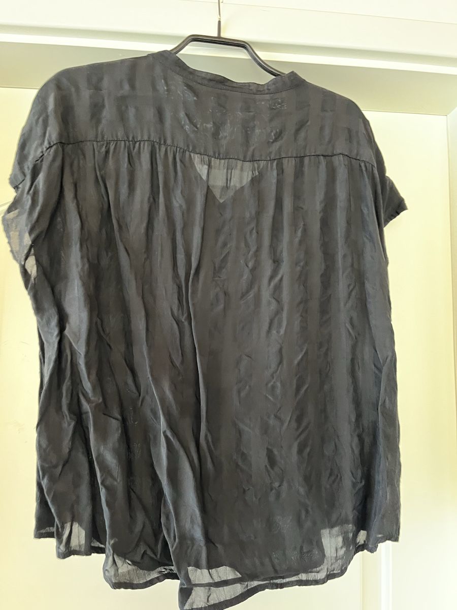 Blusen: Schwarze Bluse Gr. 38, Kurzarm, Sommerbluse – Gebraucht aus Suhr von nataschaad 1