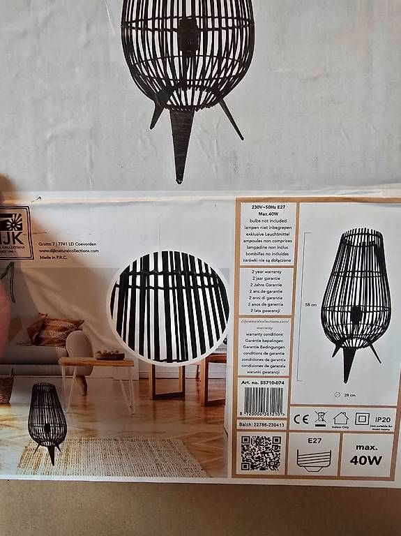 Lampade: Stehleuchte Rattan gr. – Usato da Salez venduto da Roland.wo 1