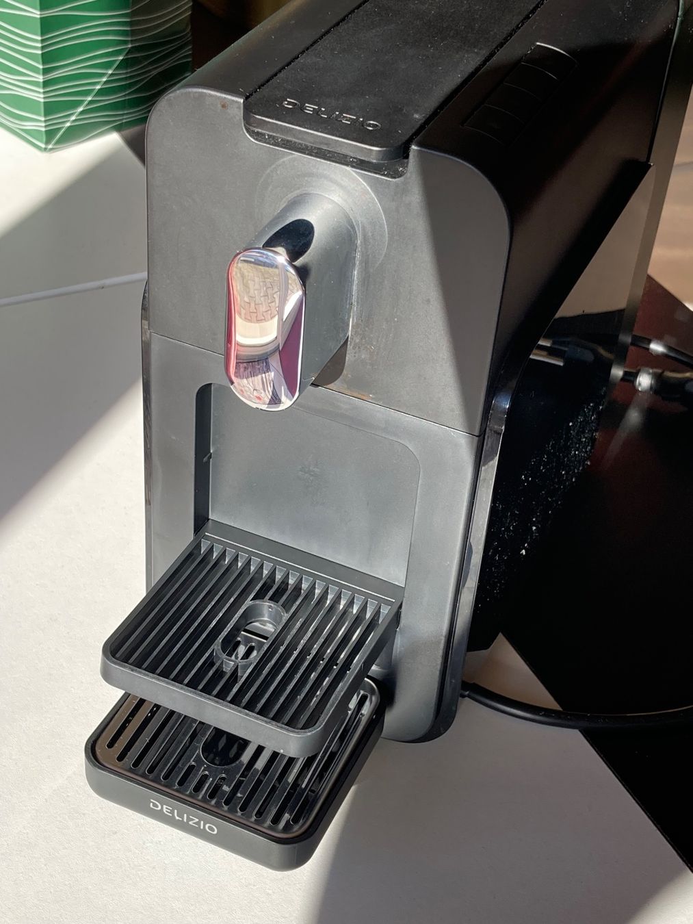 Delizio Macchine per caffè & Macchine per espresso: Delizio Brava: Machine à café. – Usato da Bassecourt venduto da CALUMET-X 6