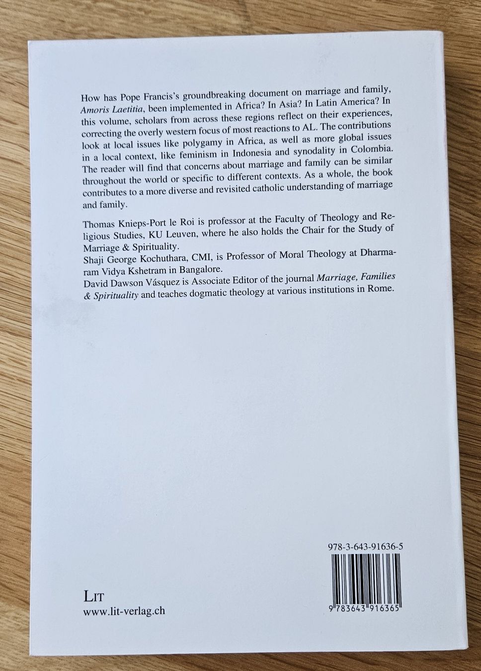 Libri: Thinking Globally and Responding Locally Book – Usato da Flums venduto da F.Mas 1