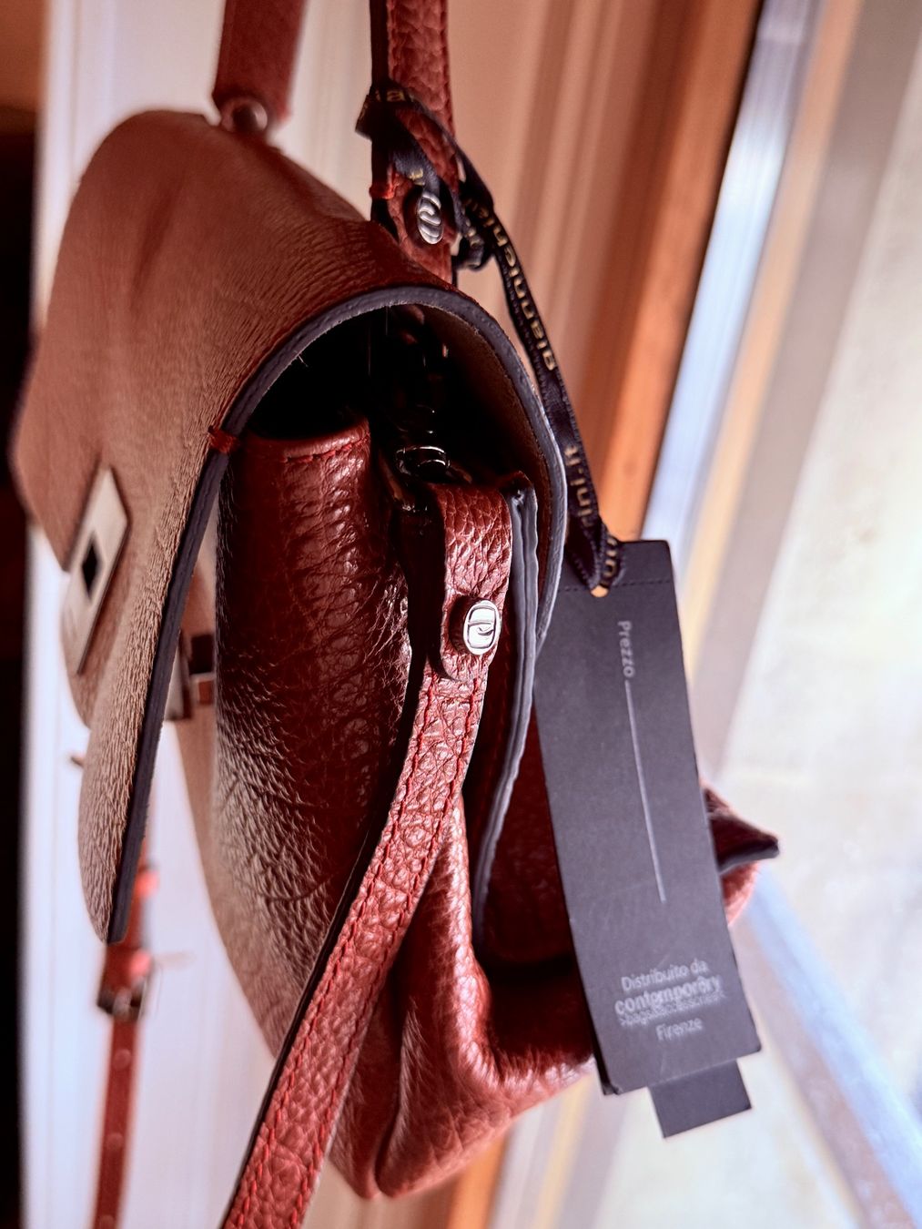 Gianni Chiarini Borse da donna: Gianni Chiarini Ledertasche – Nuovo (secondo la descrizione) da Genève venduto da mar_g5r2 3