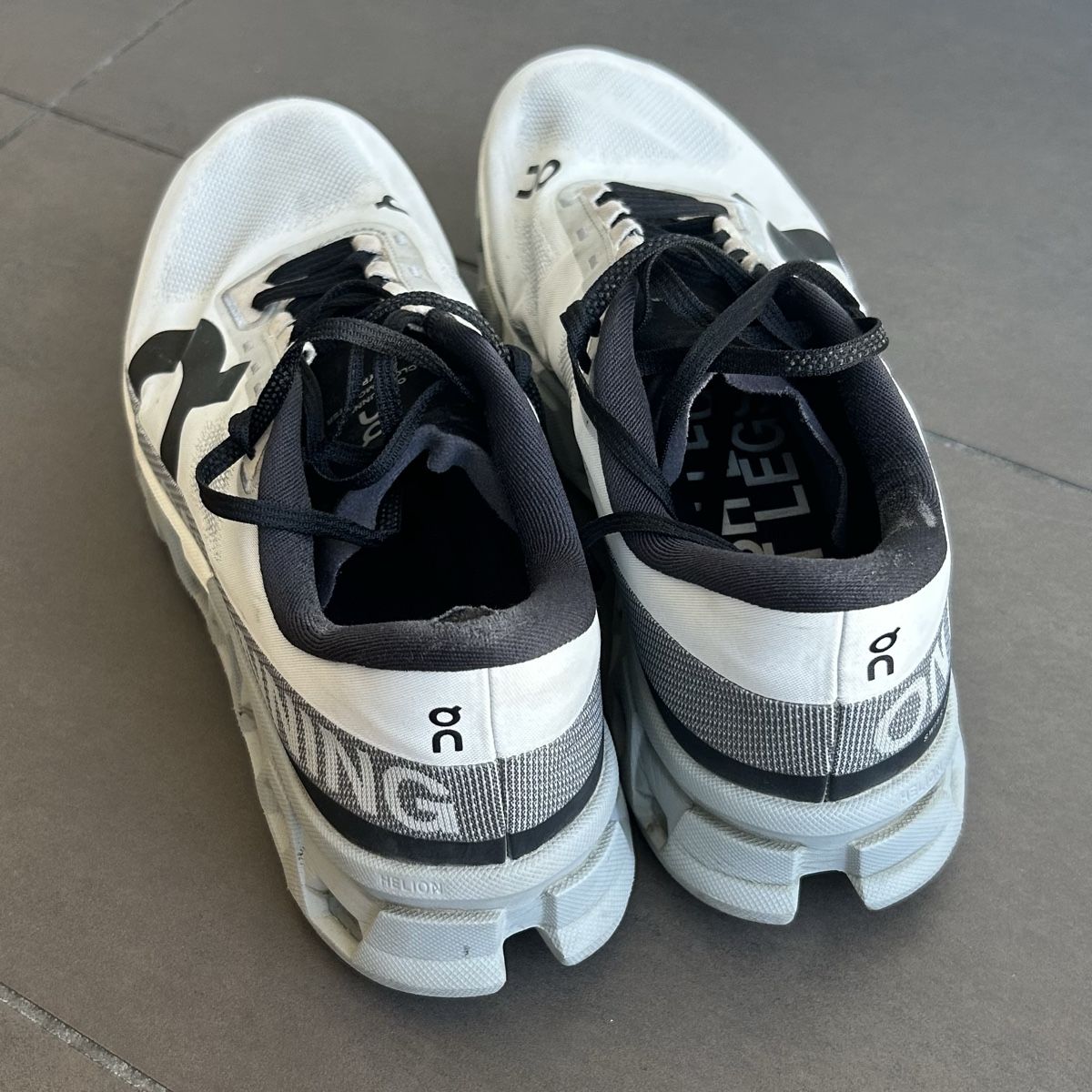 On Herrenschuhe: Cloudmonster Hyper EU44 – Gebraucht aus Bottmingen von a_kings 1