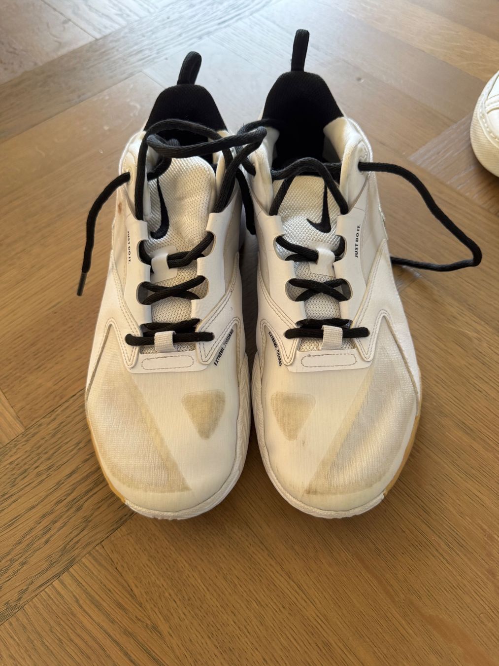 Nike Scarpe per ragazzi: Nike Sneakers--Tenis Schuhe – Usato da zürich venduto da sonicmoons