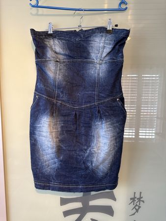 Jeanskleid im Corsagen-Stil, Grösse L, Top Zustand!