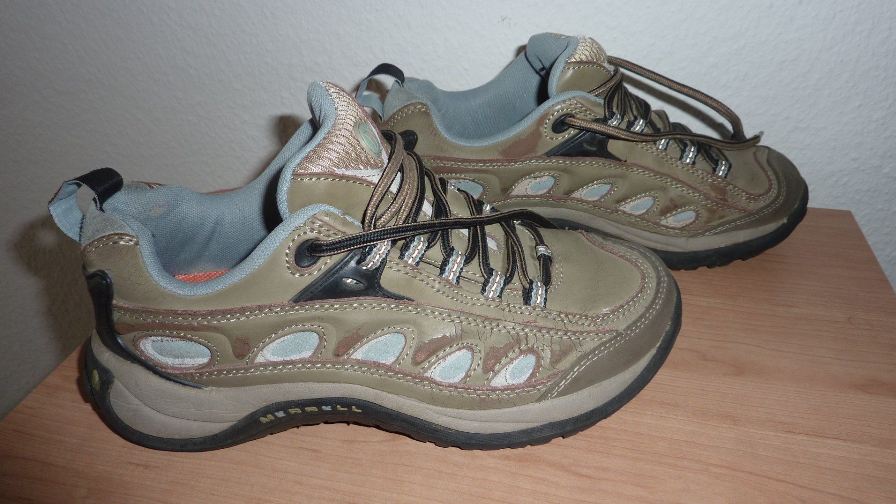 Merrell Damenschuhe: gebrauchte wanderschuhe grösse 37  merell – Neu (gemäss Beschreibung) aus Füllinsdorf von pmarkus