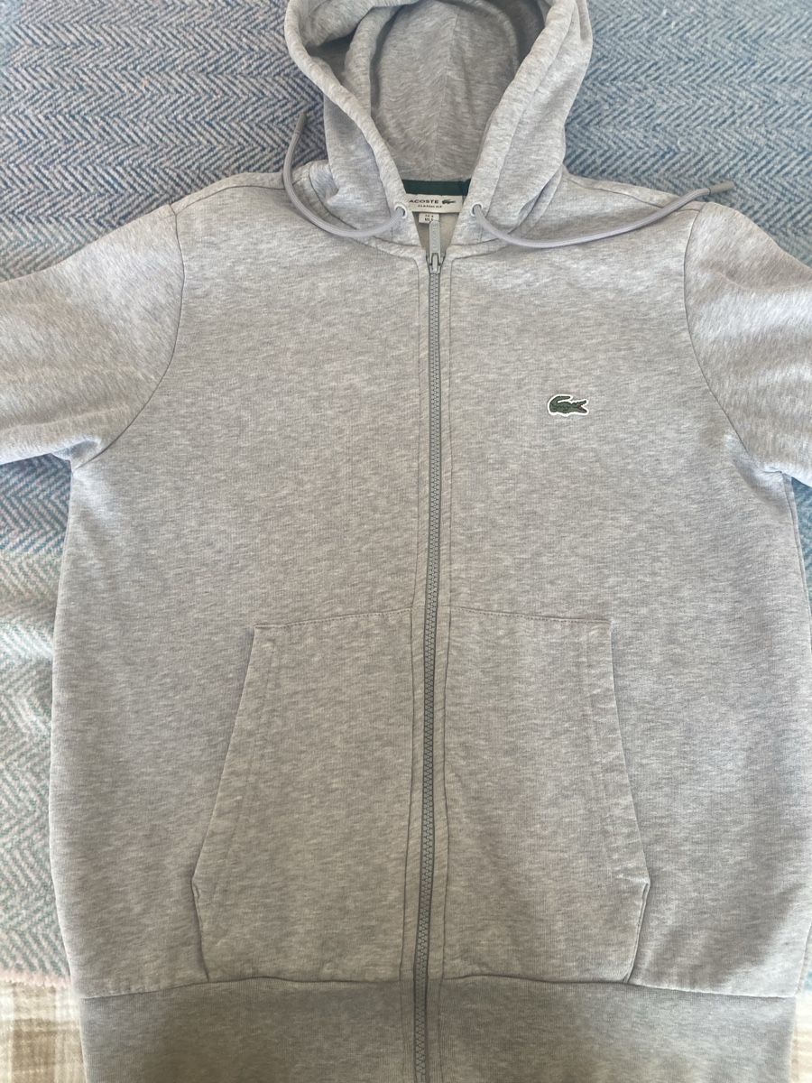 Lacoste Pullover & Sweatshirts: Lacoste grey hoodie  – Gebraucht aus Bottmingen von Poppyfields 2