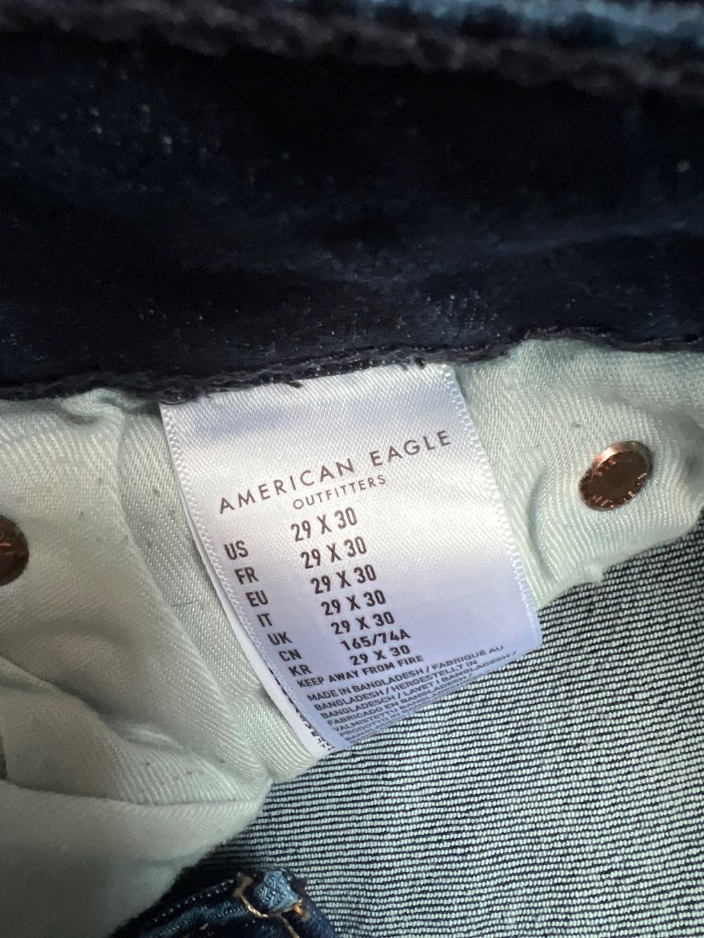 American Eagle Jeans: 2x American Eagle Jeans blau Grösse 29/30 – Nuovo (secondo la descrizione) da Langnau am Albis venduto da olimrt 5
