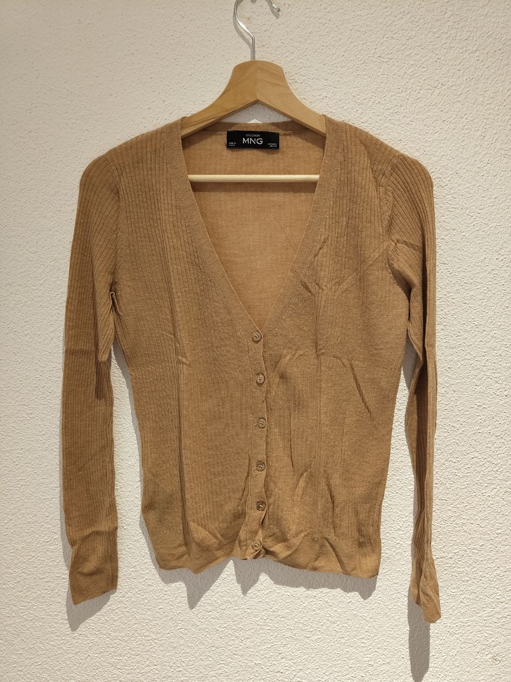 Mango Pullover & Sweatshirts: Oberteil Mango – Gebraucht aus Russikon von noraarya