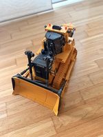BRUDER CAT grosser Kettendozer 