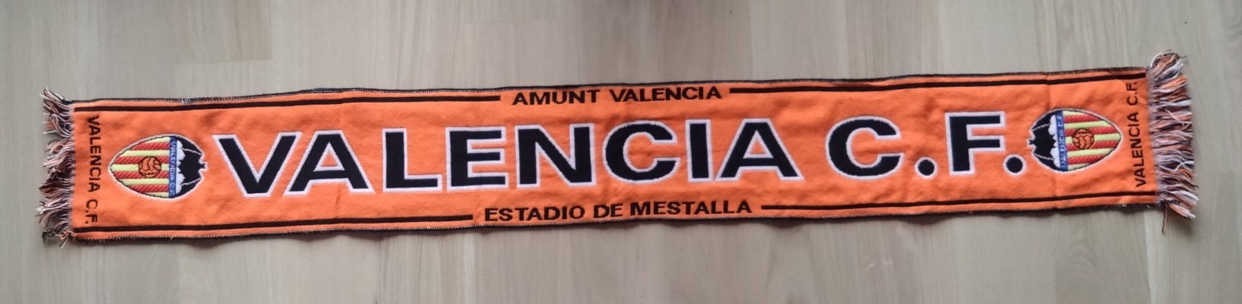 Foulard & Sciarpe: Valencia C.F. Fanschal – Nuovo (secondo la descrizione) da Aarburg venduto da Jaywalker