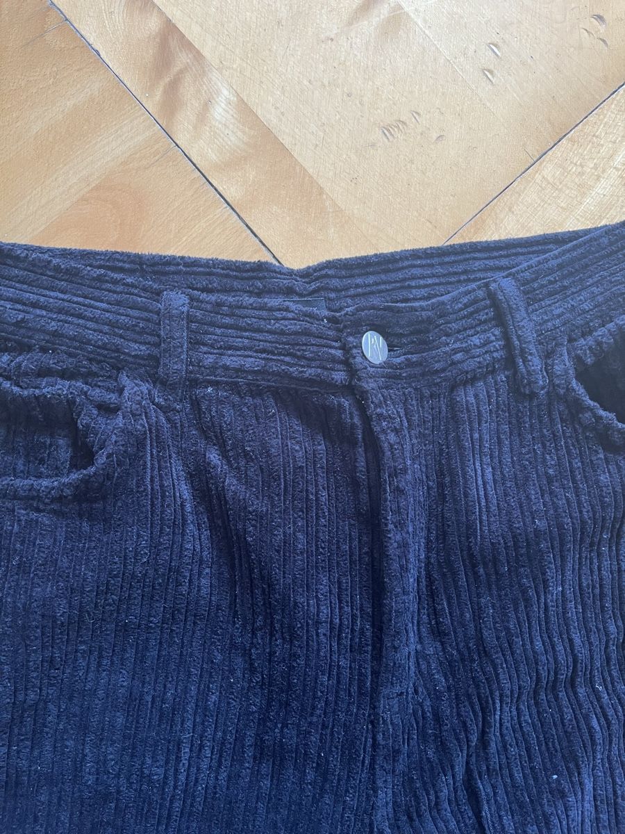 Pantaloni: Reclaimed Vintage Cord Hose – Nuovo (secondo la descrizione) da Zürich venduto da Shopmystyle 1