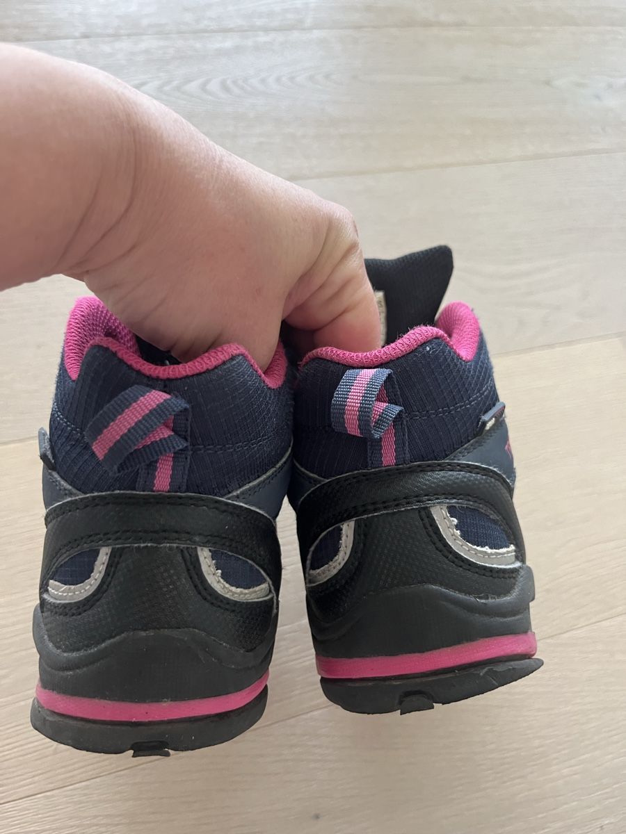 Schuhe für Mädchen: Trollkind grösse 33 – Gebraucht aus Wallisellen von Nataschab0 1
