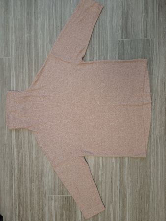 pull rose taille S