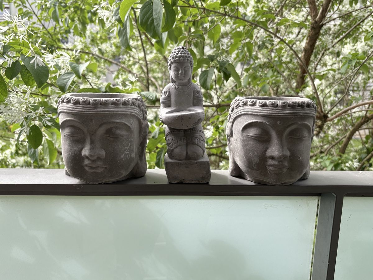 Sculture & Statue: Stone Buddha Candle Holder Statue Decor Zen – Usato da Genève venduto da ton_h779