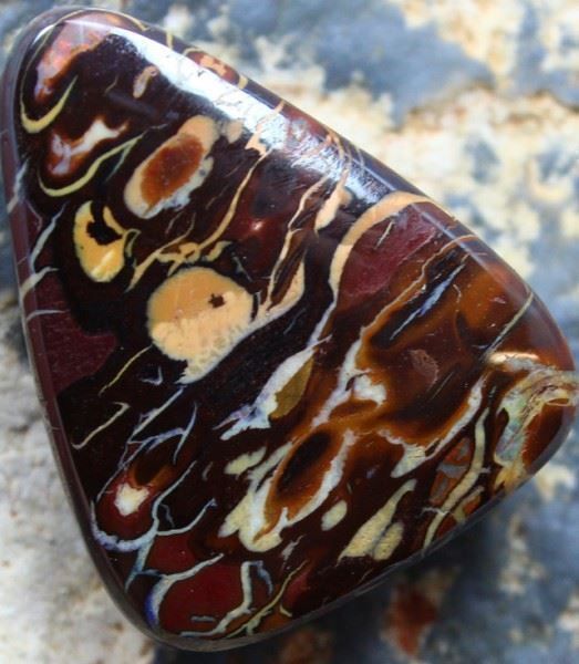 Ketten: Boulder Opal Anhänger, Kautschukkette – Neu und originalverpackt aus Oberglatt ZH von Goldfee1 1