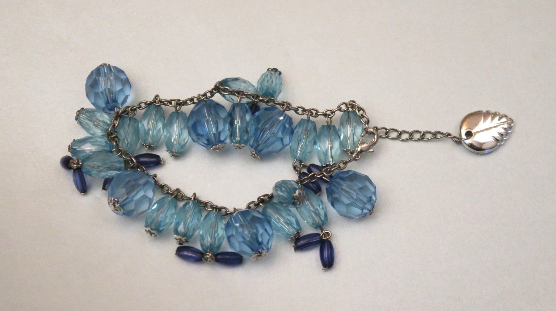 Bracciali & Braccialetti: Armkette hellblau – Usato da Brittnau venduto da marlenestone 3
