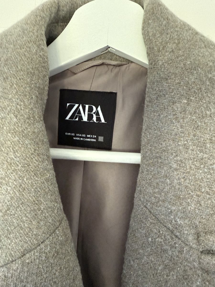 Zara Cappotti: NEU Kurzmantel Oversized Zara Grau Grösse S – Nuovo (secondo la descrizione) da Zug venduto da MC2CC 1