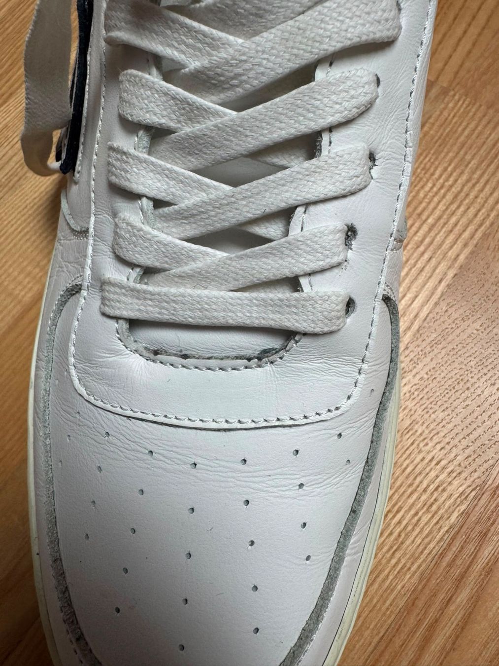 Paul & Shark Herrenschuhe: Paul & Shark Sneaker mit Logo Patch in Weiss Gr. 44 – Gebraucht aus Brüttisellen von ThommyK 6