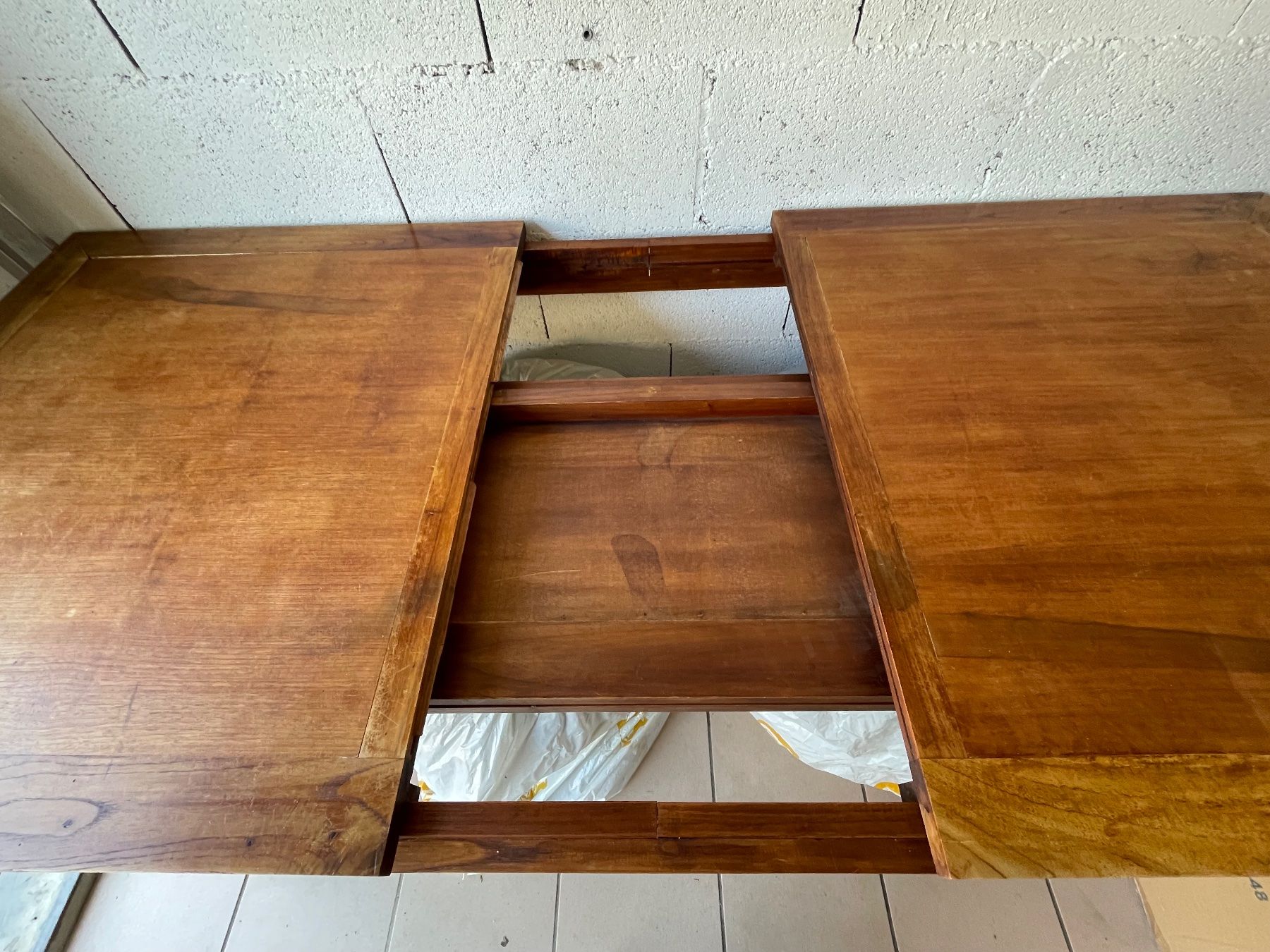 Tavoli: Table salle à manger en bois – Usato da Vernier venduto da max_xg2k 2