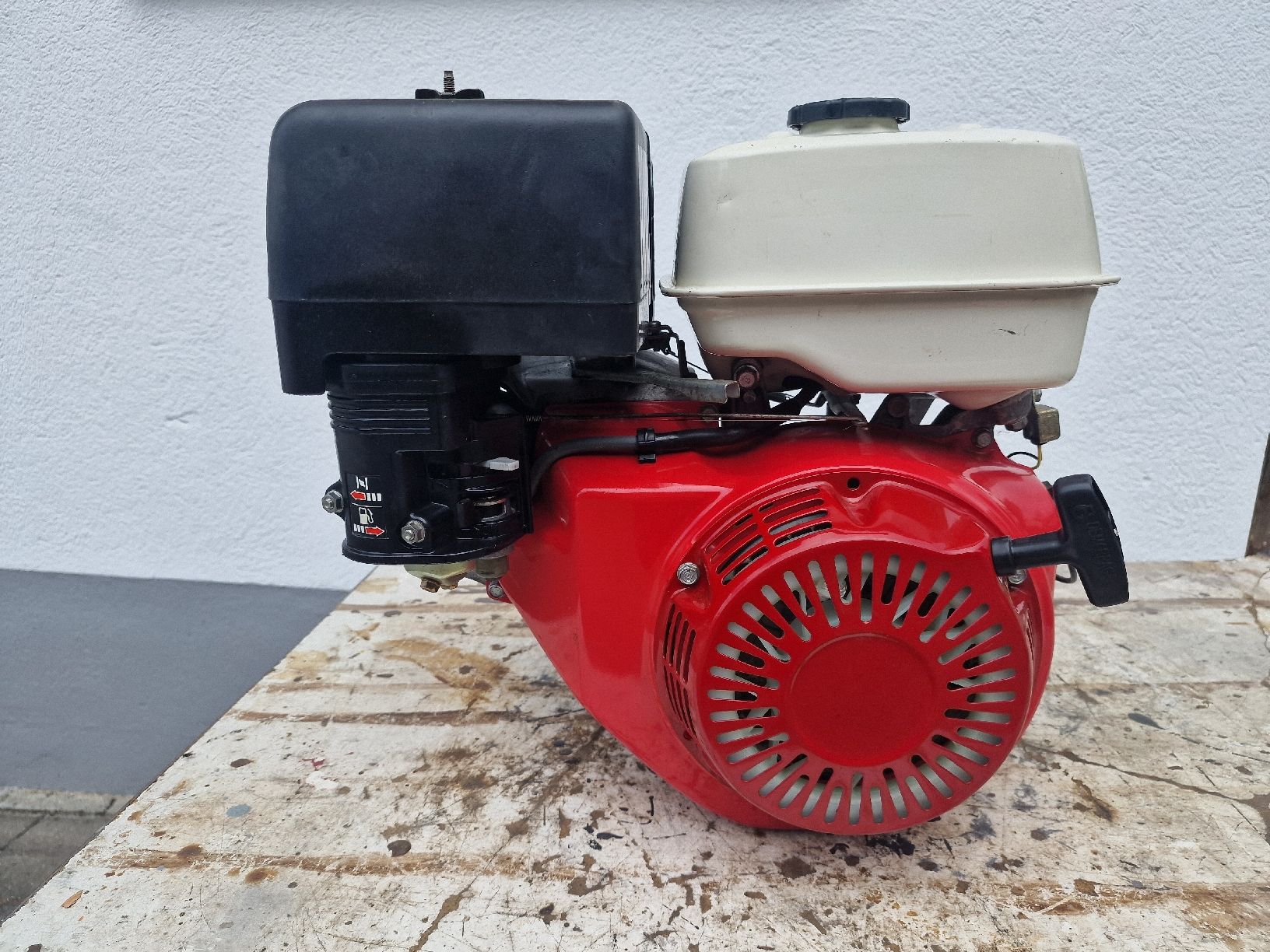 Honda Motoren: Honda Motor GX390 – Gebraucht aus Niederbüren von Geeo