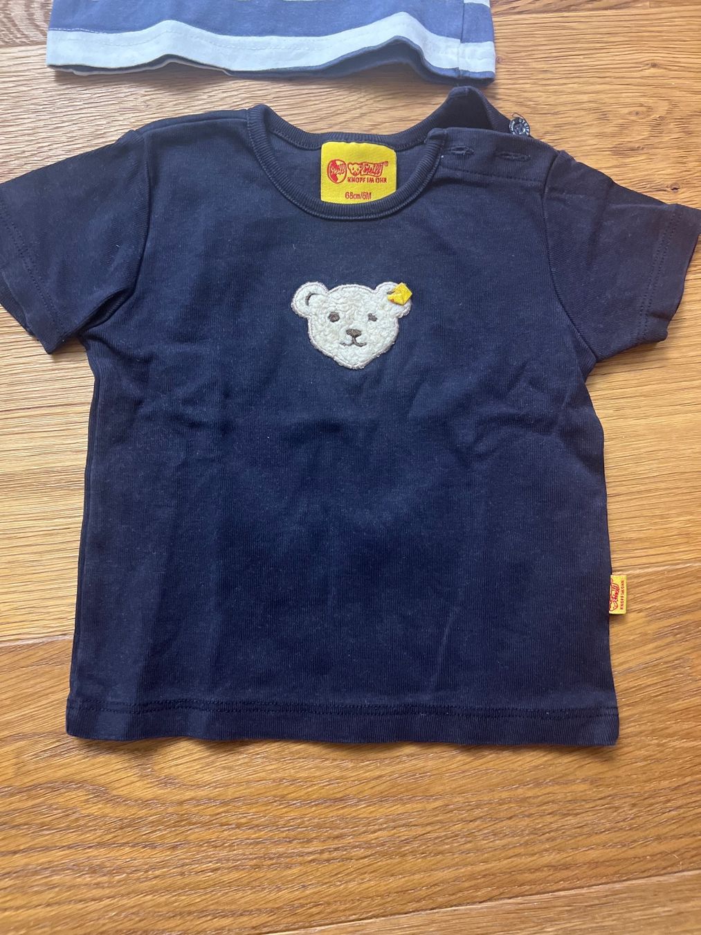 Camicie, T-shirt & Polo: 7 T-Shirts in Grösse 68 – Usato da Gipf-Oberfrick venduto da Sonne010203 7