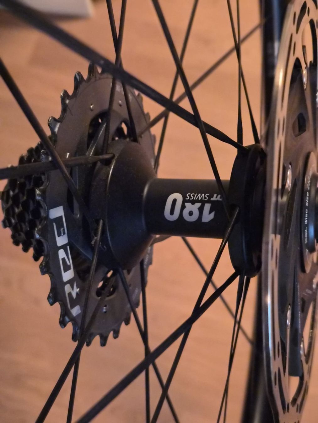 Canyon Vélos: Canyon Speedmax CF 8 Disc Di2 – D'occasion à Luzern par JK104 6