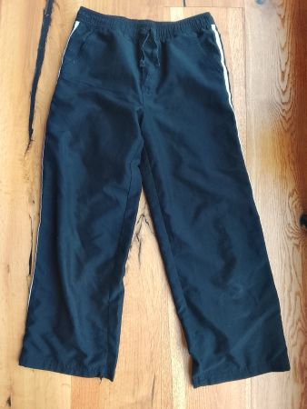 Kinderhose Gr. 128 cm