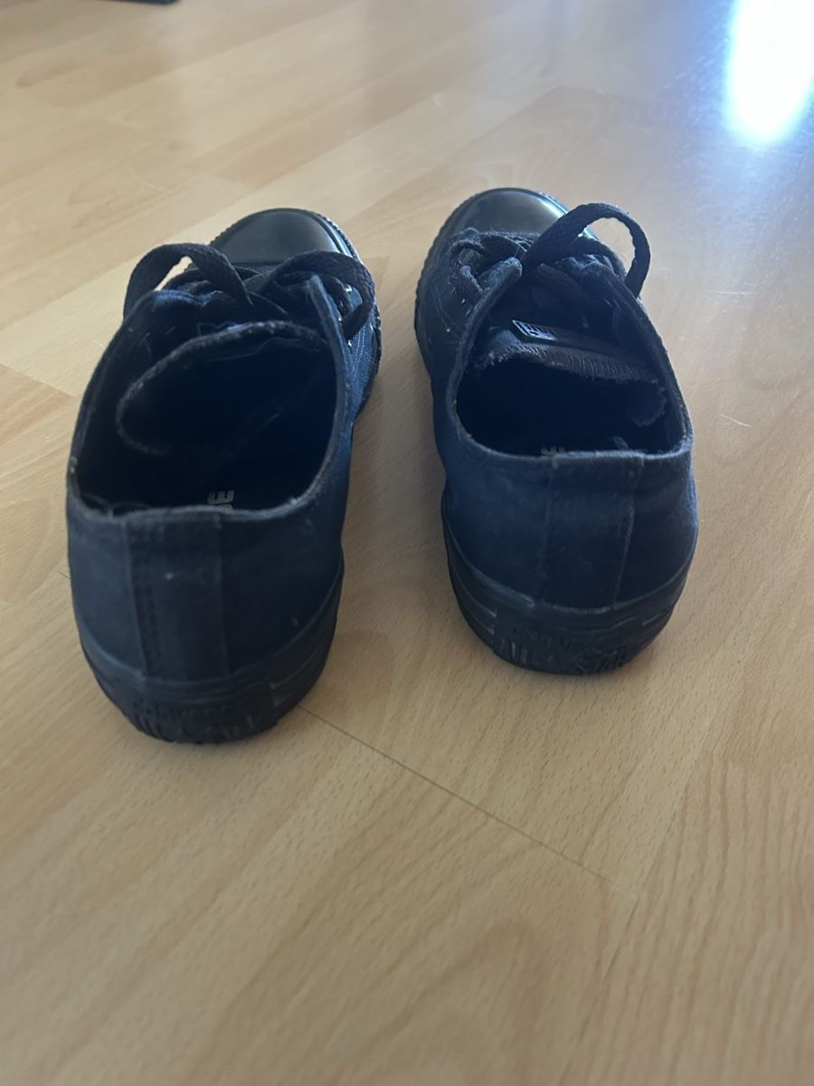 Converse Scarpe da uomo: Converse schwarz Grösse 36 guter Zustand – Usato da Ostermundigen venduto da HarleyQ3 1